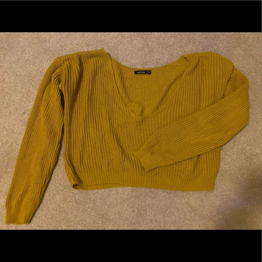 Boohoo dark yellow cropped sweater